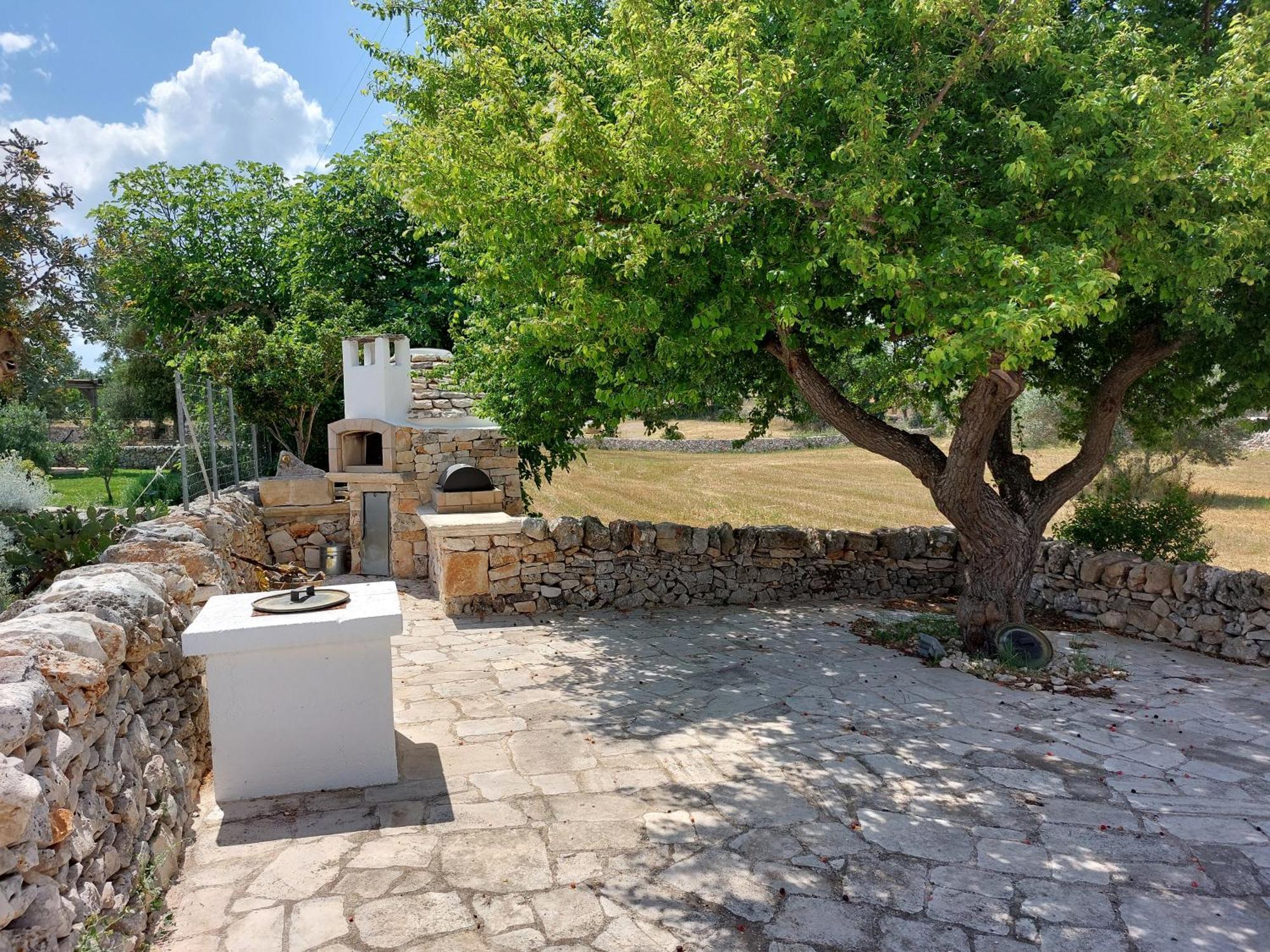 Trulli Don Diego Bed & Breakfast Noci Exterior photo